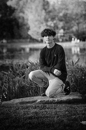 TJ 0037bw