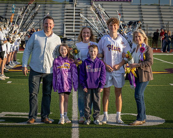 A 048