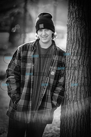 S 0001bw