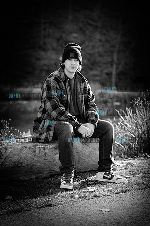 S 0015bw