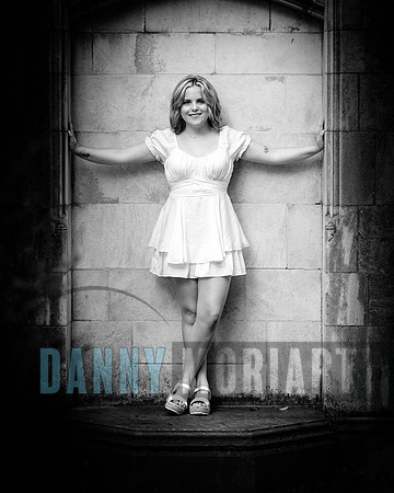 V 0102bw