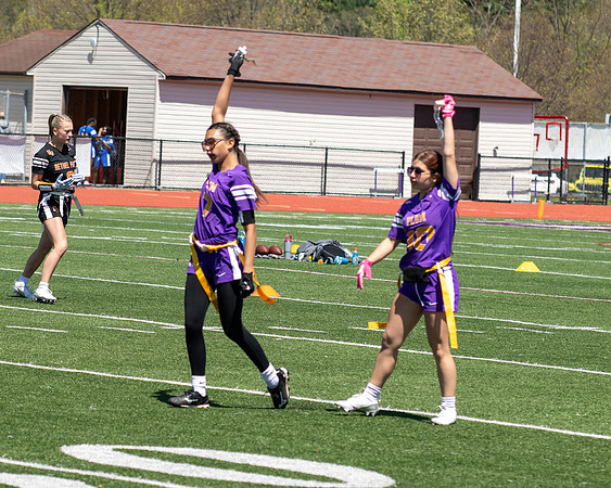 B 093