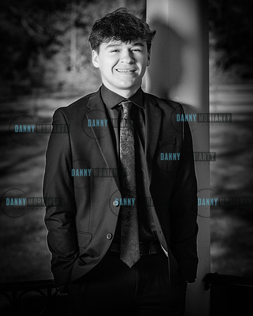 S 0018bw