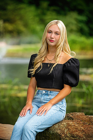 T 025